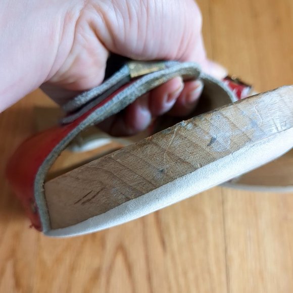 Dr. Scholl’s 70's Original Collection Leather Wood Slide Exercise Clog Sandals - Picture 10 of 12